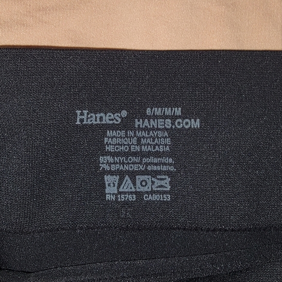 Brand New- 3pairs of women's Size 6 Hanes High Waisted Briefs - Picture 2 of 3